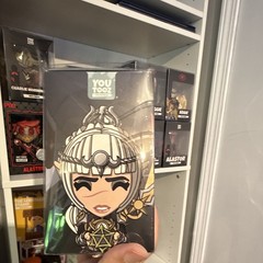 Youtooz Selunite Shadowheart Baldur’s Gate 3 Vinyl Figure Boxed