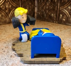Fallout Vault Boy Mr. Sandman Statue Technicolor Color Variant limited edition