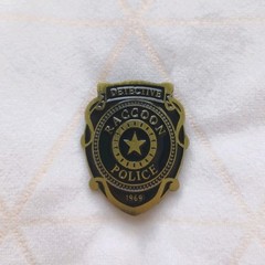 “Resident Evil 2” RPD Emblem Shield Logo Enamel Metal Pin (Brand New) (SEALED).