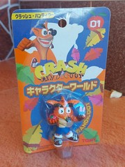 Crash Bandicoot Character World Figure Tomy 1998 Vintage Toy Japan New 2.3in