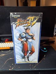 Capcom Street Fighter IV Chun Li Limited Collector’s Edition Statue 595 of 700
