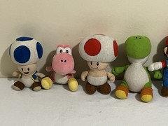 Super Mario Luigi Yoshis Plush Lot 2010 Super Mario Bros Wii Global Holdings