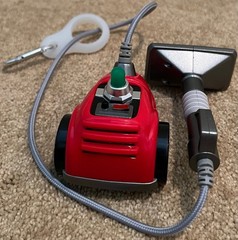 Luigi’s Mansion 2 HD Poltergust Vacuum Cleaner Keychain TAITO (Open Box)