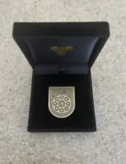 DESTINY 2 BUNGIE RECKONER SEAL PIN RETIRED 2019 Awesome Rare Opened