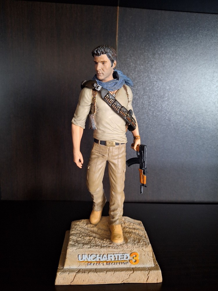 Nathan Drake Uncharted 3: Drake’s Deception Collector’s Edition Statue
