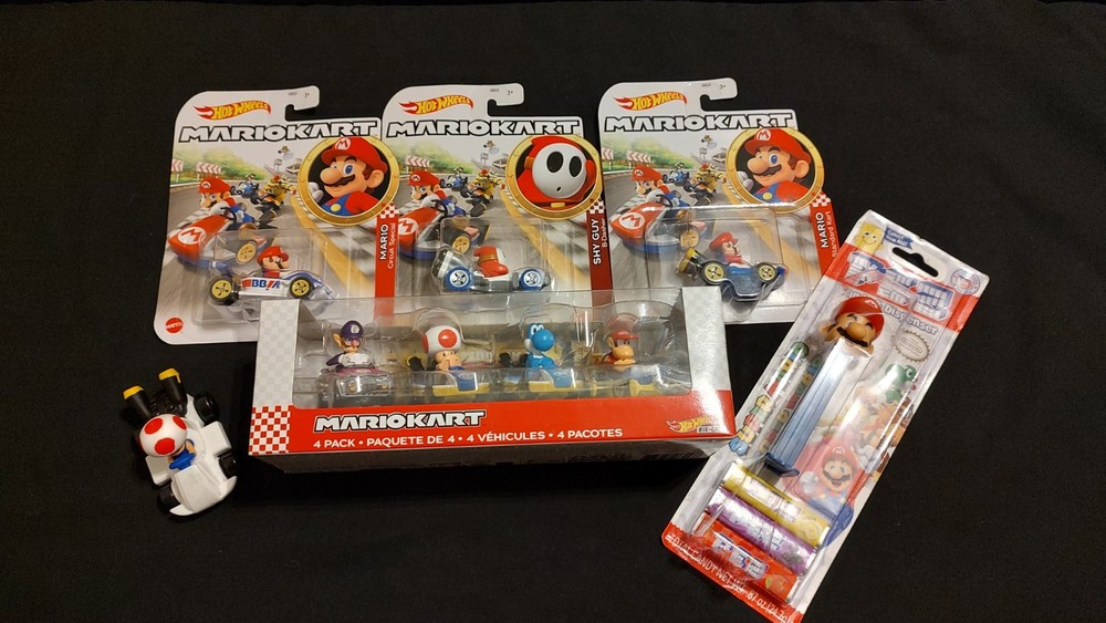 Bundle of 6 Mario Toys, 5 Boxed, Hot Wheels, Pez, Yoshi, Toad, Waluigi, Kart