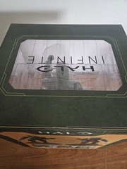 Halo Infinite Dark Horse Master Chief Statue