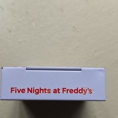Boston America Five Nights at Freddy’s Freddy Fazbear Pizza Slices Orange Sours