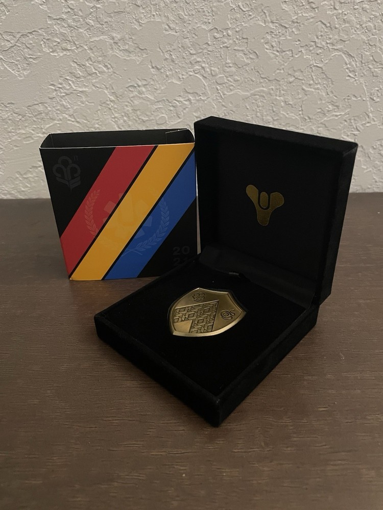 Destiny 2 Bungie Rewards 2021 Guardian Games Gold Hunter Collector’s Pin RETIRED