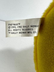 Pac-Man Pal Plush by Commonwealth Toy Novelty Co 1982 (8″)