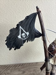 Assassins Creed Black Flag Edward Kenway Collectors Edition Statue WITH BOX