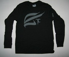 New Destiny 2 Hawkmoon Triumph Long Sleeve Shirt Black Bungie Rewards Unisex L