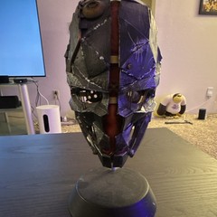 Dishonored 2 Collector’s Edition Corvo Mask with Stand