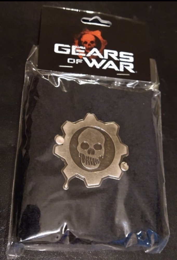 NEW Rare Promo Neca Gears of War 3D Metal Omen Skull Sweatband Wristband MIP