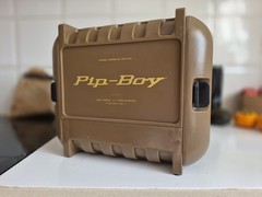 Fallout 4 Collectors Edition Pip Boy 3000 IV Case ONLY NO GAME NO PIP-BOY
