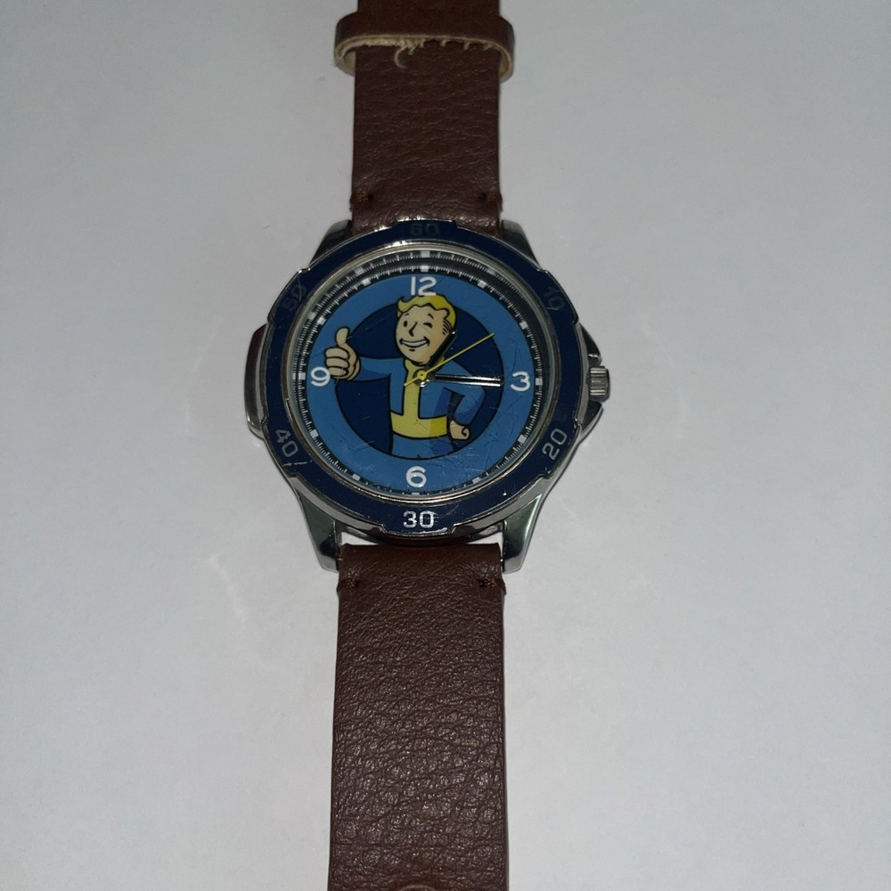 Fallout Vault Boy Analog Wristwatch Brown Strap Blue Dial 2018