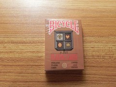 8-bit Legend of Zelda Theme Bicycle Playing Cards Limited Gold Edition