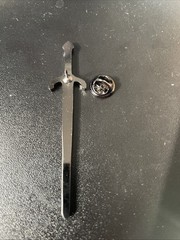 Call Of Duty Zombie Bloodraven Collectable Sword Pin