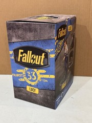 Fallout Amazon !! Dark Horse Comics 8″ Lucy Statue !! Bethesda New 33