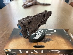 RARE Halo: UNSC Pillar of Autumn Ship Replica by Dark Horse Deluxe