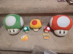 New Super Mario Bros Mushroom Plush Set Figure Rare Nintendo DS 64 Mega Shroom