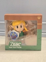 Legend of Zelda Link’s Awakening Link Vinyl Figure Statue 5″ Nintendo Culturefly