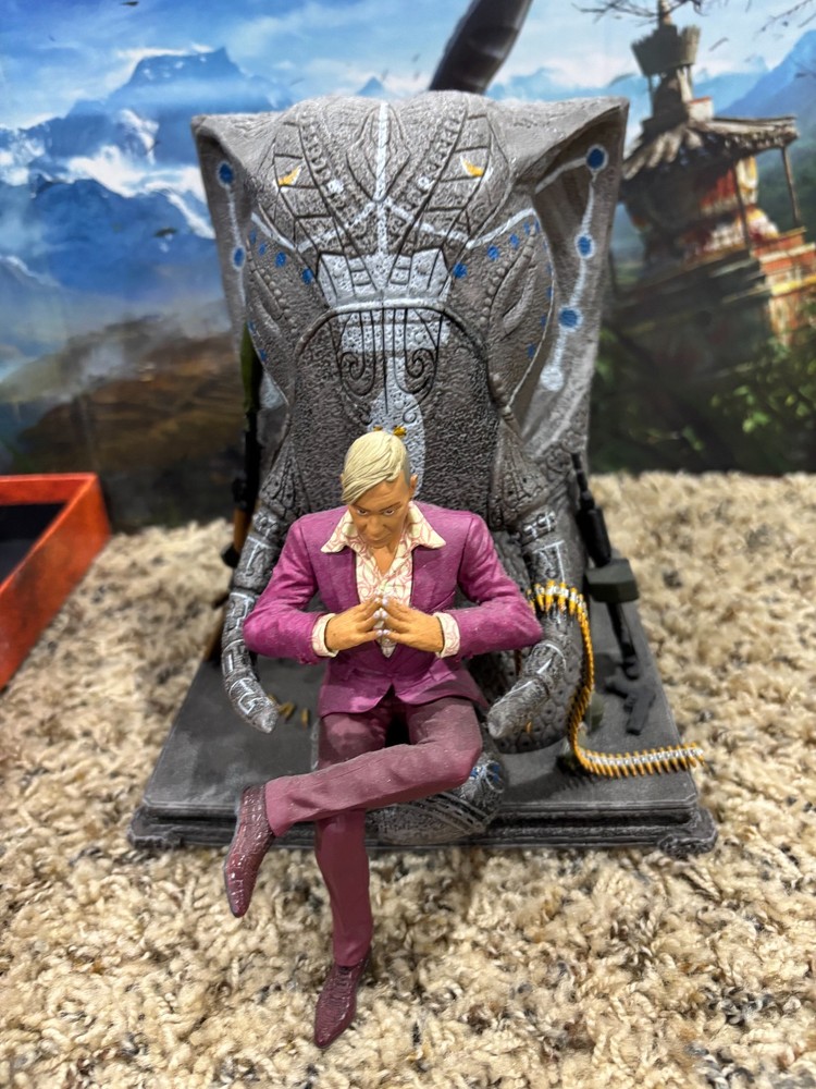 Ubisoft Far Cry 4 Kyrat Collectors Edition Pagan Min Figure Statue VG+ COND.
