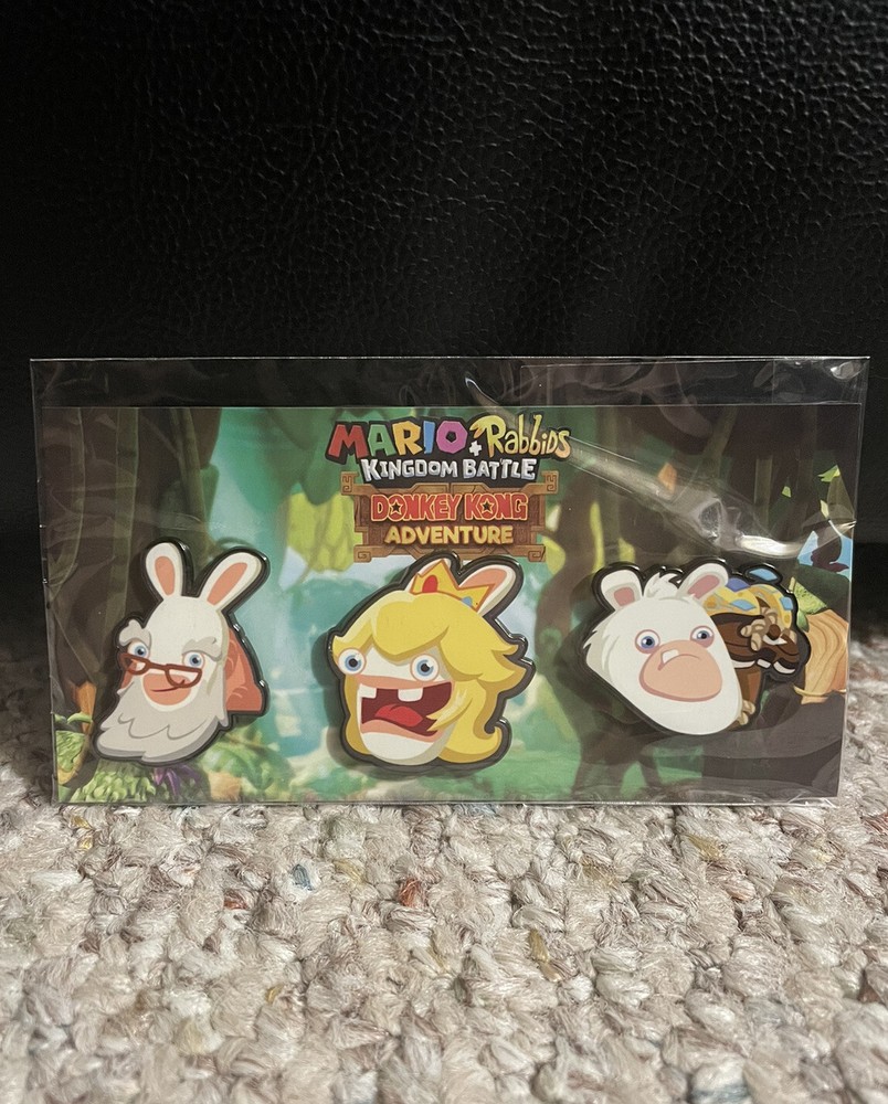 Mario Rabbids Kingdom Battle Donkey Kong Pin Badges Rare Promo Nintendo Switch