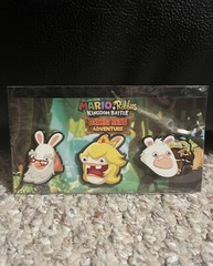 Mario Rabbids Kingdom Battle Donkey Kong Pin Badges Rare Promo Nintendo Switch