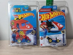 *FREE SHIP* SUPER MARIO COOL ONE + STANDARD KART Hot Wheels Screen Time + CASES