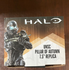 Dark Horse Halo 7.5″ UNSC Pillar of Autumn Replica Statue