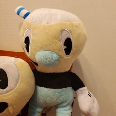 Cuphead Plush Set of 2 – Cuphead & Mugman 9″ Soft Stuffed Toys