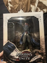 Ubisoft Assassin’s Creed Unity Arno The Fearless Assassin Boxed Action Statue