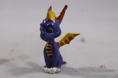 Vintage Spyro The Dragon Mini/Micro Figure – RARE (Nestle?)