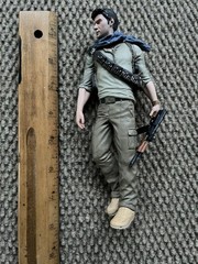 Nathan Drake Uncharted 3: Drake’s Deception Collector’s Edition Action Figure 7”