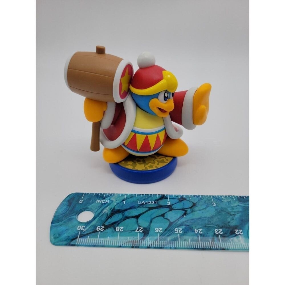 Nintendo amiibo figure (Kirby series King Dedede)