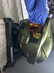 Halo 3 Legendary Edition Master Chief Helmet With Stand