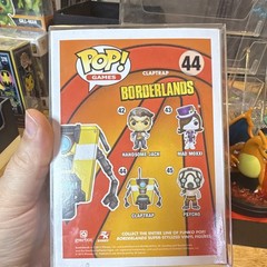 Funko Pop! Games Borderlands Claptrap #44 Vinyl Figure With Protector